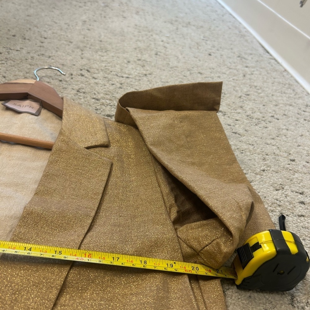 Saiph NWOT M Gold Relax Fit Blazer with Classic Lapel- ultra thin made in Italy - Picture 7 of 13